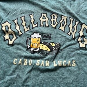 (4) Billabong Short Sleeve Tee